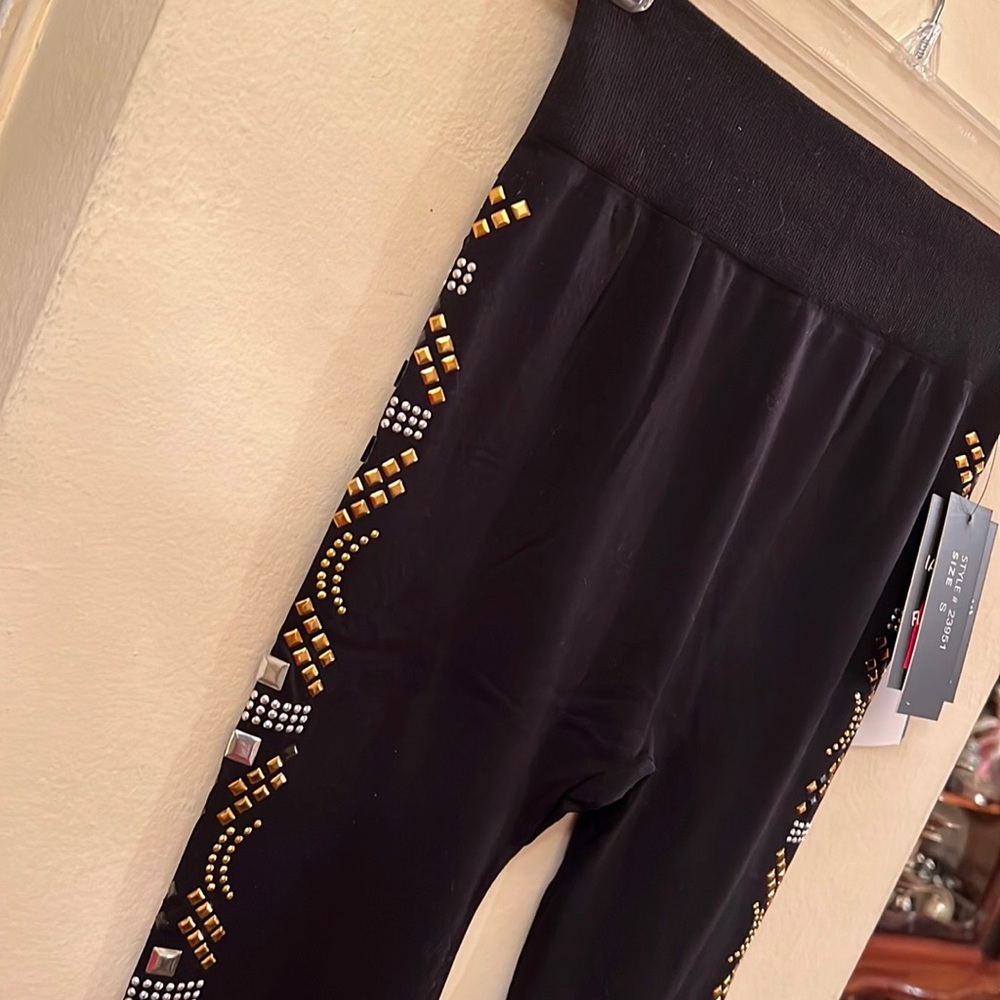 8 of hearts studded leggings